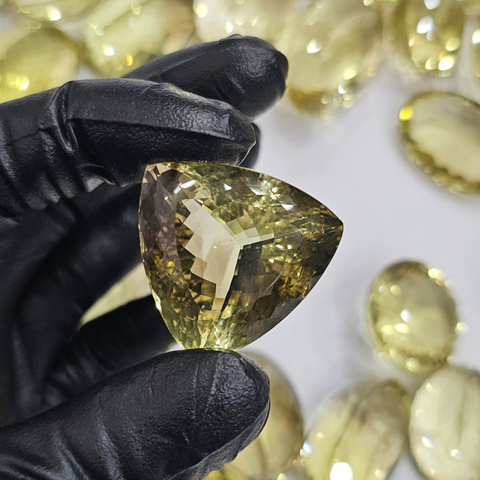 1 Large Piece of Natural Lemon Quartz with Smoky zoing|  Flawless Cuts - The LabradoriteKing