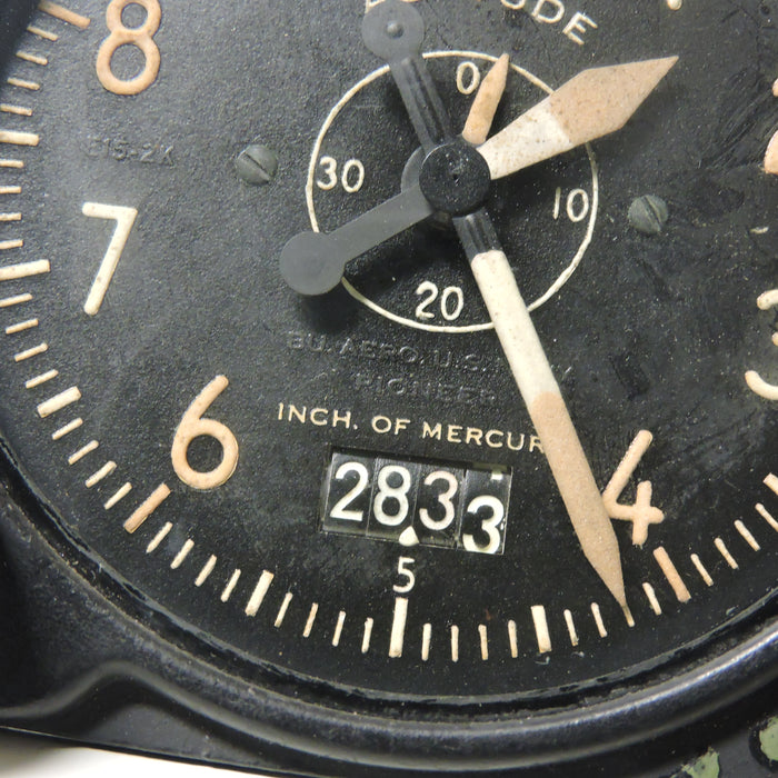 Altimeter, Sensitive, AN-5761-1, 35,000 ft, US Navy WWII TBM Avenger