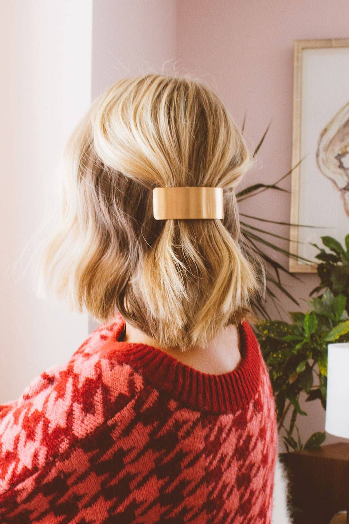 Andi Brushed Bronze Bar Clip