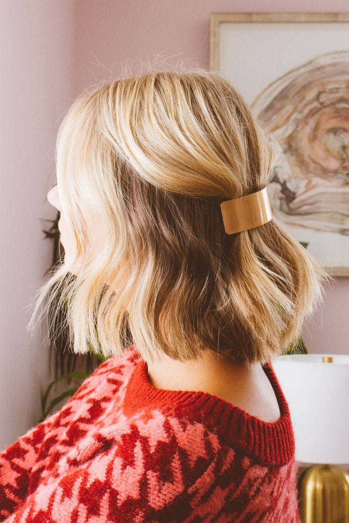 Andi Brushed Bronze Bar Clip