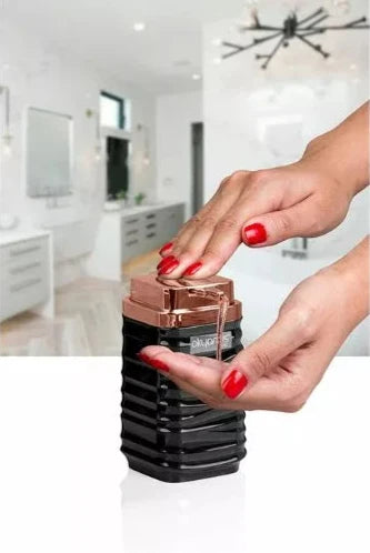 Soap Dispenser 300 ml Acrylic Primostore close-up detail