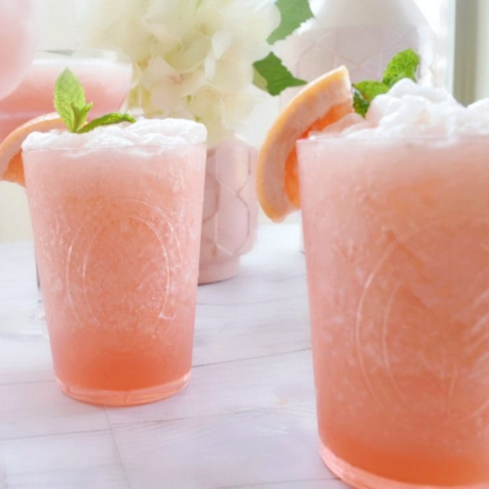 Grapefruit Crush Frozen Cocktail