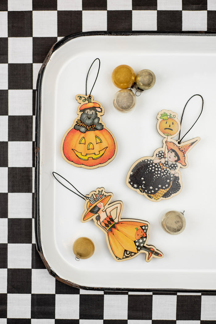 Halloween Pumpkin Wand Wooden Ornament