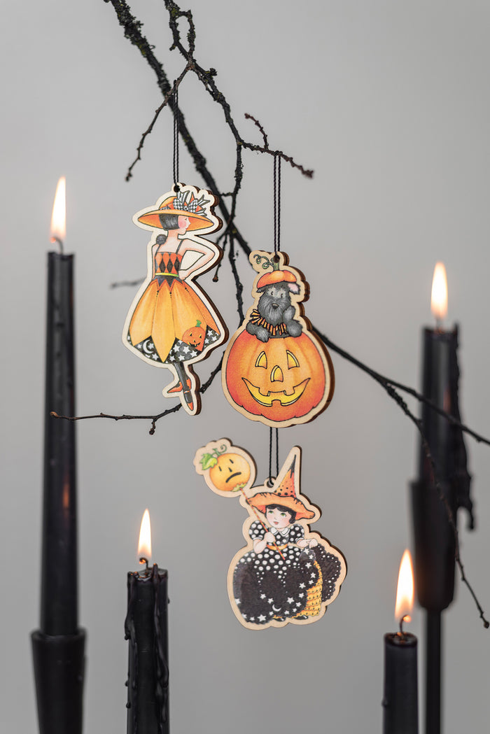 Halloween Pumpkin Wand Wooden Ornament