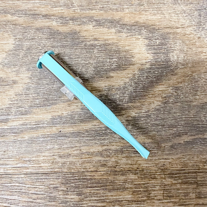 Lemon Lavender Light Up Tweezer - Lyla's: Clothing & Gifts - Online and Rockwall Texas Boutique