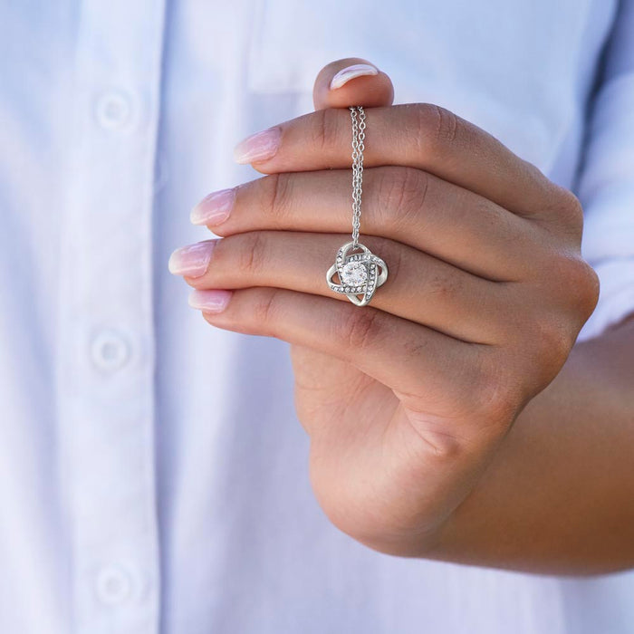"Make Her Day Special with Personalized Graduation Gifts for Her - Meaningful for College Grads"
